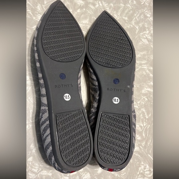 Rothy’s Tiger Stripe Pointes - Size 10.5 like new - Picture 2 of 3